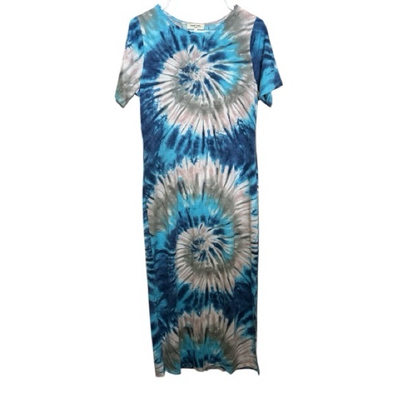 Sweet Lovely By Jen Dresses & Skirts - Sweet Lovely by Jen Tie-Dye Maxi Dress Size L Shown
NWOT